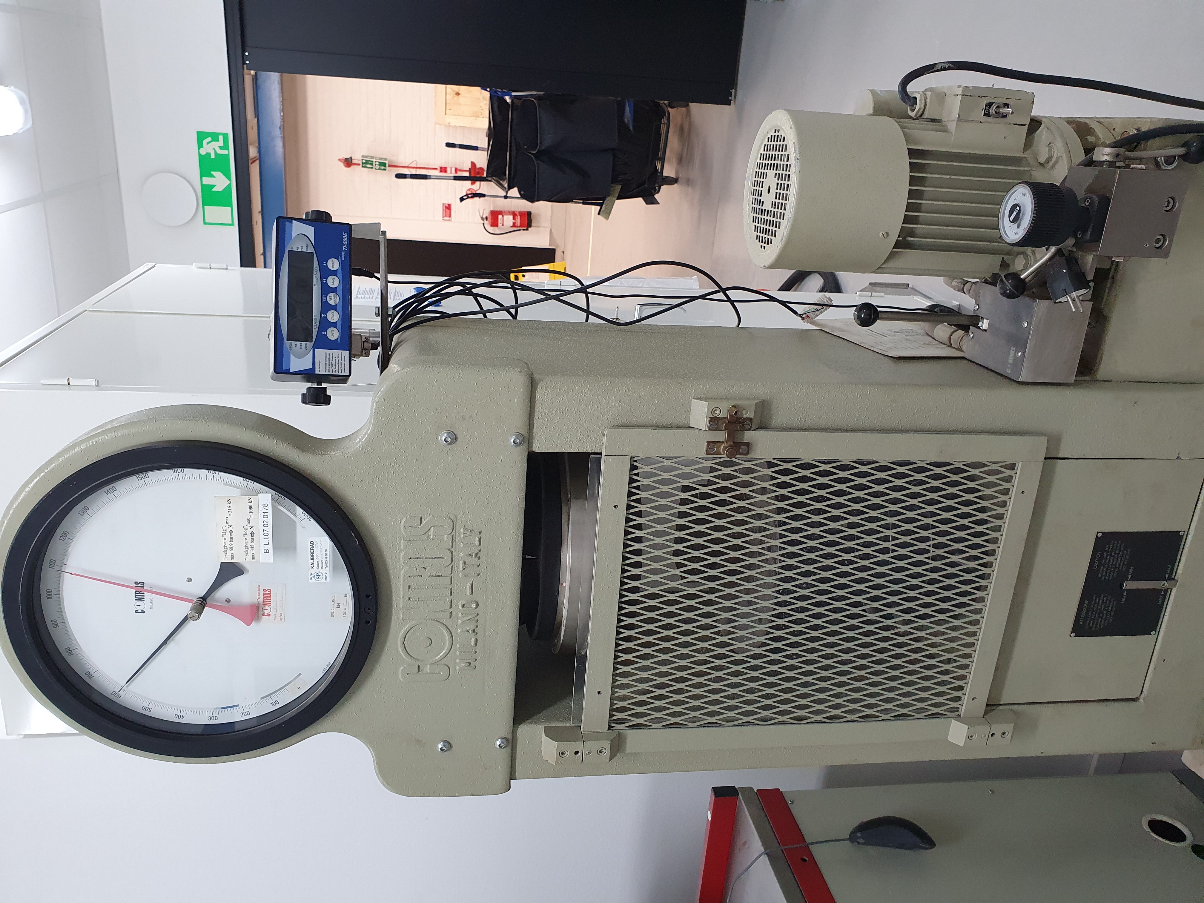 Picture of PRESS 2_CONTROLS