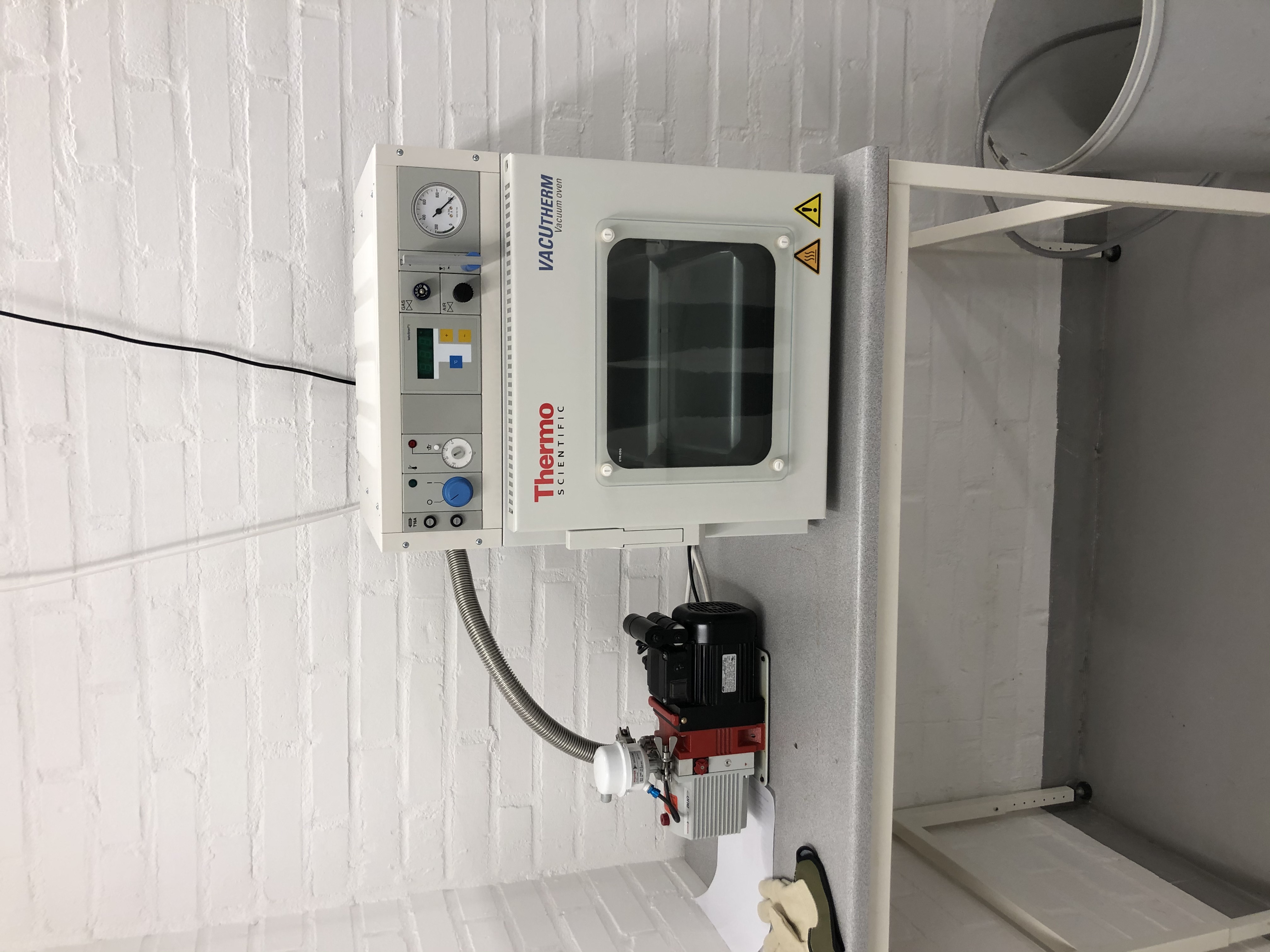 Picture of VACUUM OVEN 1_Thermo scientific